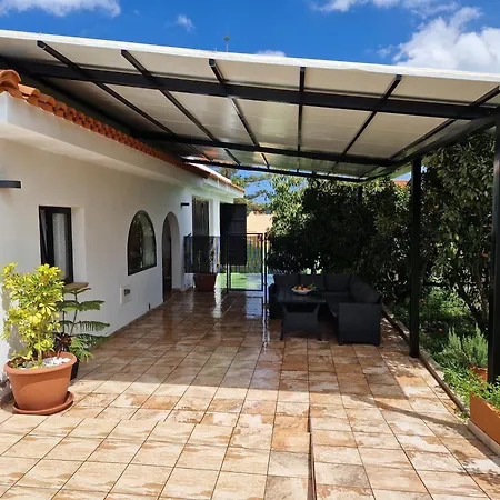 Casa Con Piscina, High-speed Wi-fi Y Vistas Feriehus